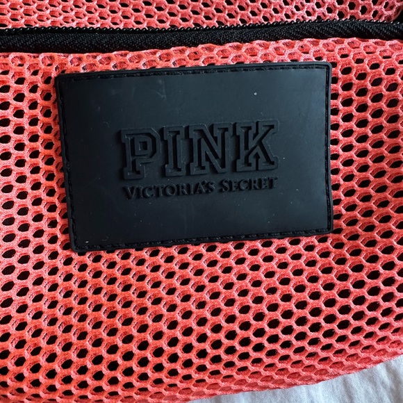 Victorias Secret PINK Fanny Pack - Picture 7 of 7